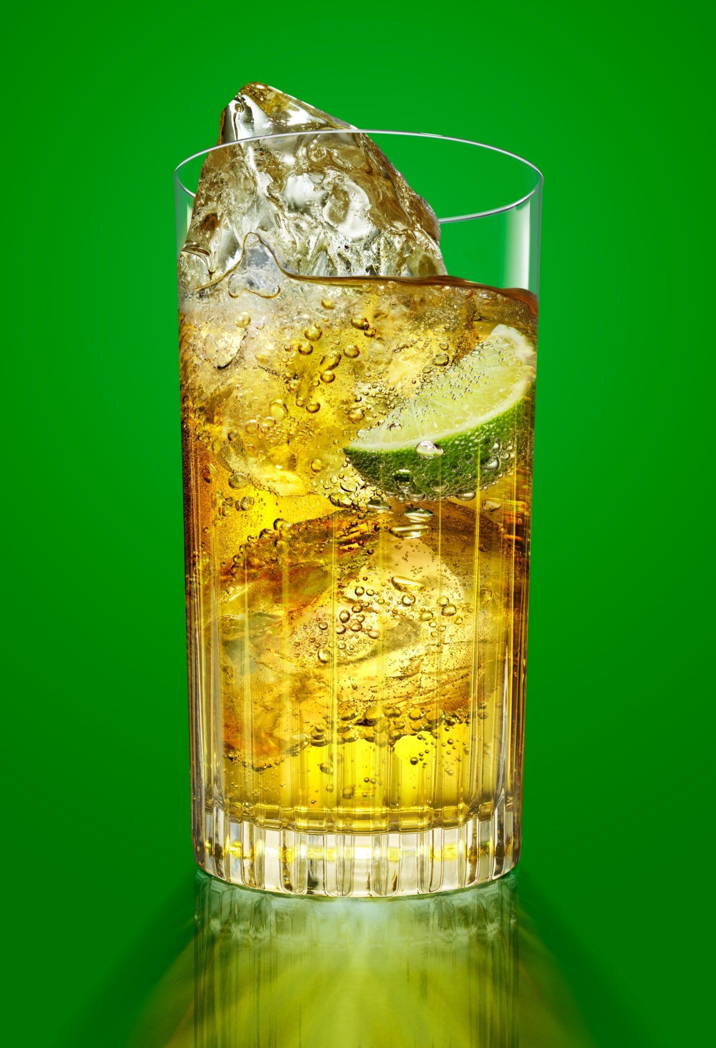 J&B liquids food styling photoshoot by Sander de Ponti and Remko Kraaijeveld Fotografie