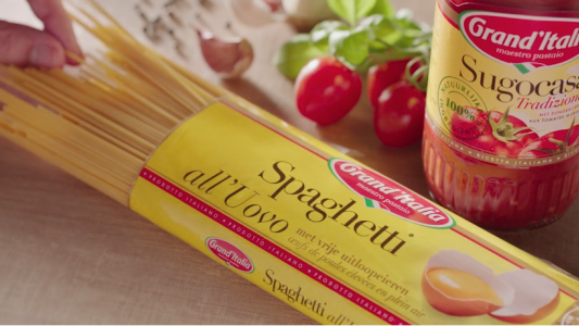 Grand 'Italia Penne food styling commercial shoot by Sander de Ponti