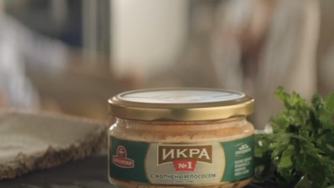 Santa Bremor Eat till the end food styling commercial shoot by Sander de Ponti