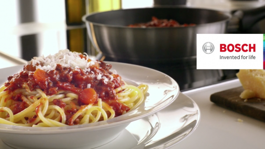 Bosch Ragu food styling commercial shoot by Sander de Ponti