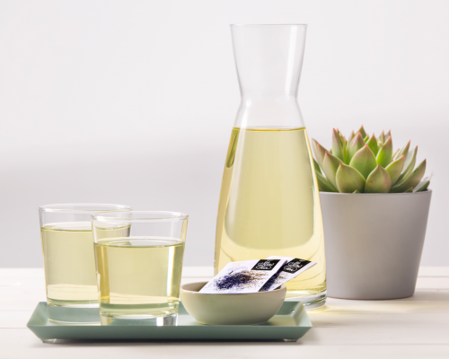 Pickwick liquids and food styling photoshoot by Sander de Ponti and Pop Creative Agency