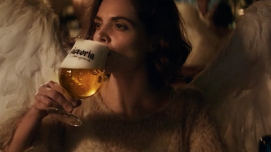 A Victoria beer food styling commercial shoot by Sander de Ponti