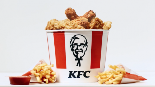 A KFC food styling commercial shoot by Sander de Ponti