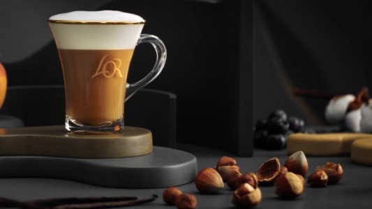 A coffee food styling commercial shoot by Sander de Ponti