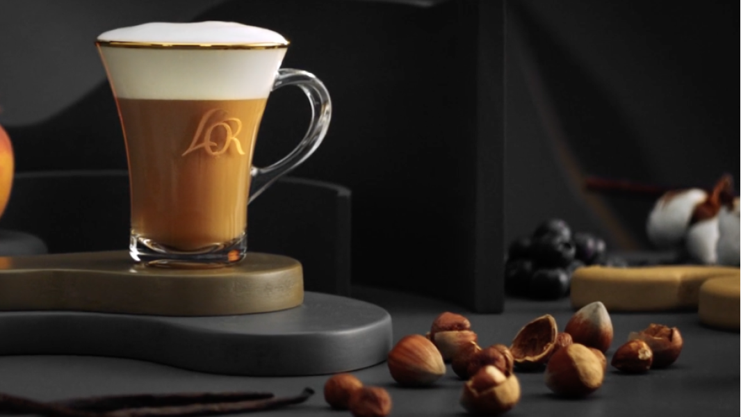 A coffee food styling commercial shoot by Sander de Ponti