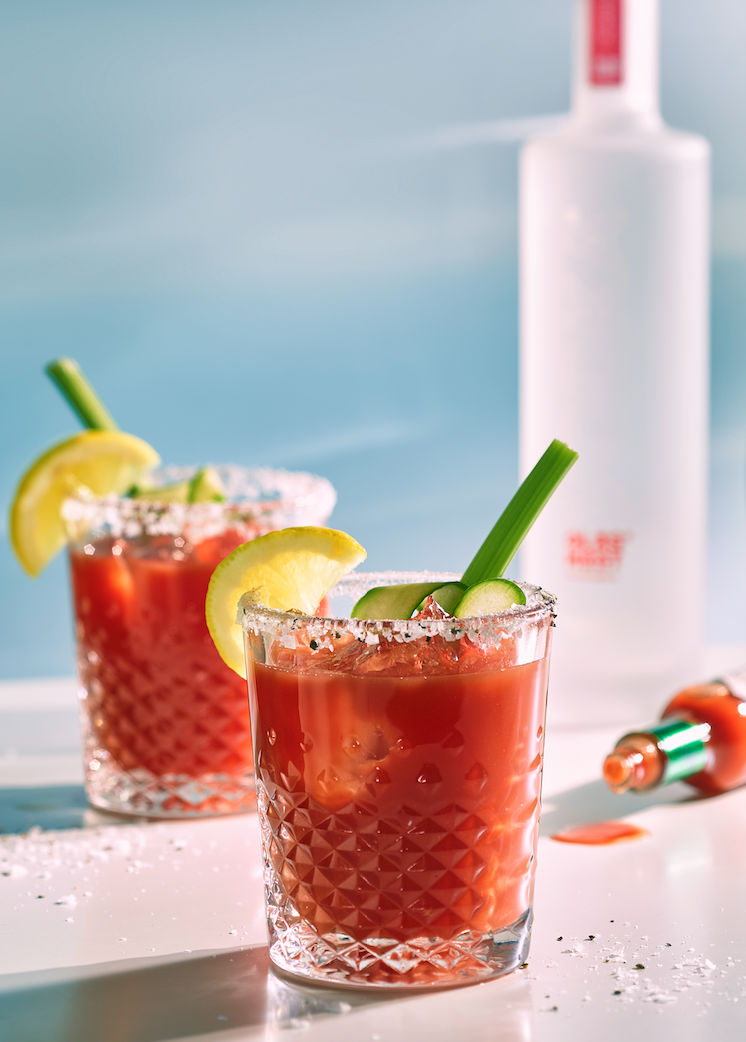 Glasnost liquids and food styling photoshoot by Sander de Ponti and Tobias Reymond Foto/Film