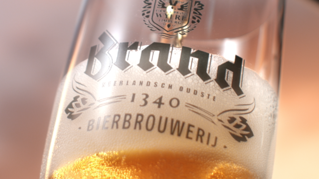 A beer food styling commercial shoot by Sander de Ponti