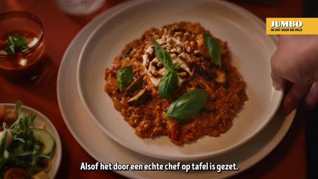 A beer food styling commercial shoot by Sander de Ponti