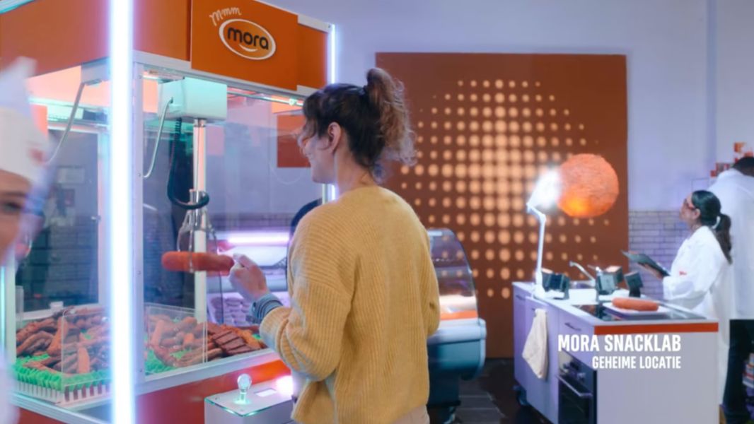 A beer food styling commercial shoot by Sander de Ponti